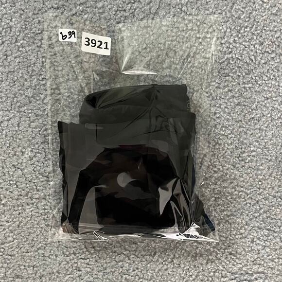 Athleta Girl girls Leggings XL 14‎ Black Gray Camouflage Capri Stretch - Picture 7 of 7